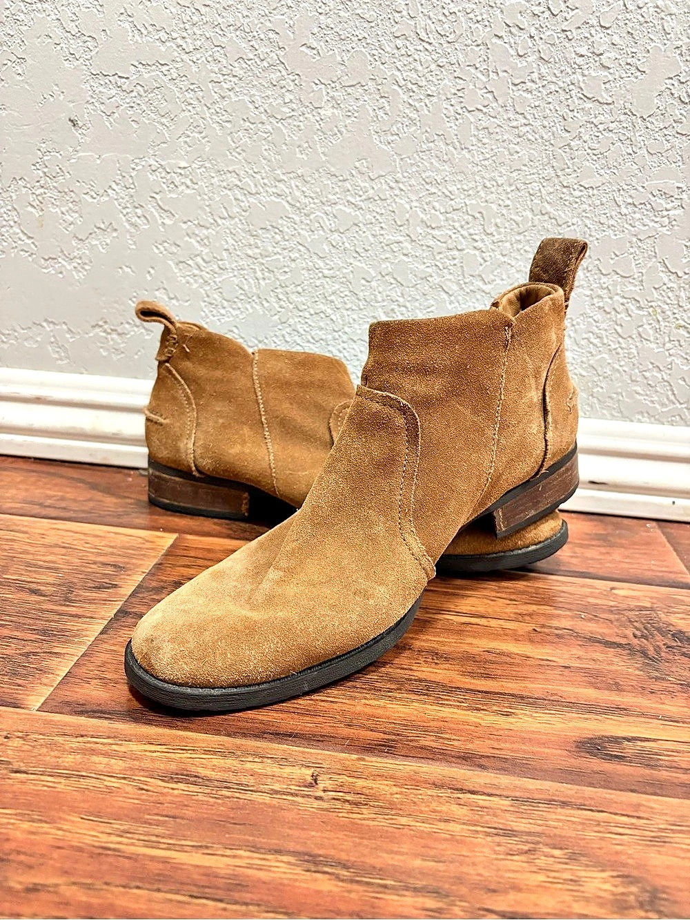 UGG Kasen Ankle Boot Suede Brown